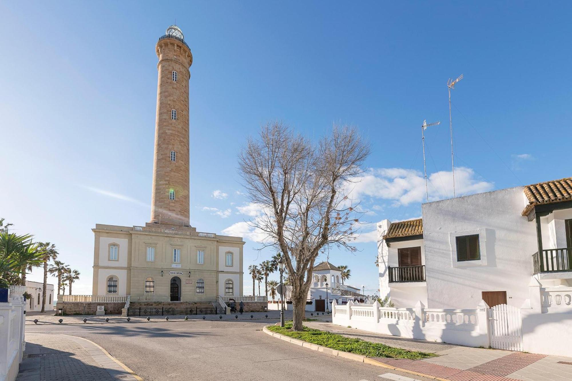 Вилла El Paseo Del Faro Чипиона Экстерьер фото
